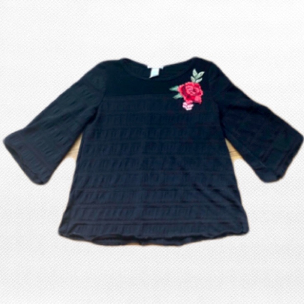 Black top with rose